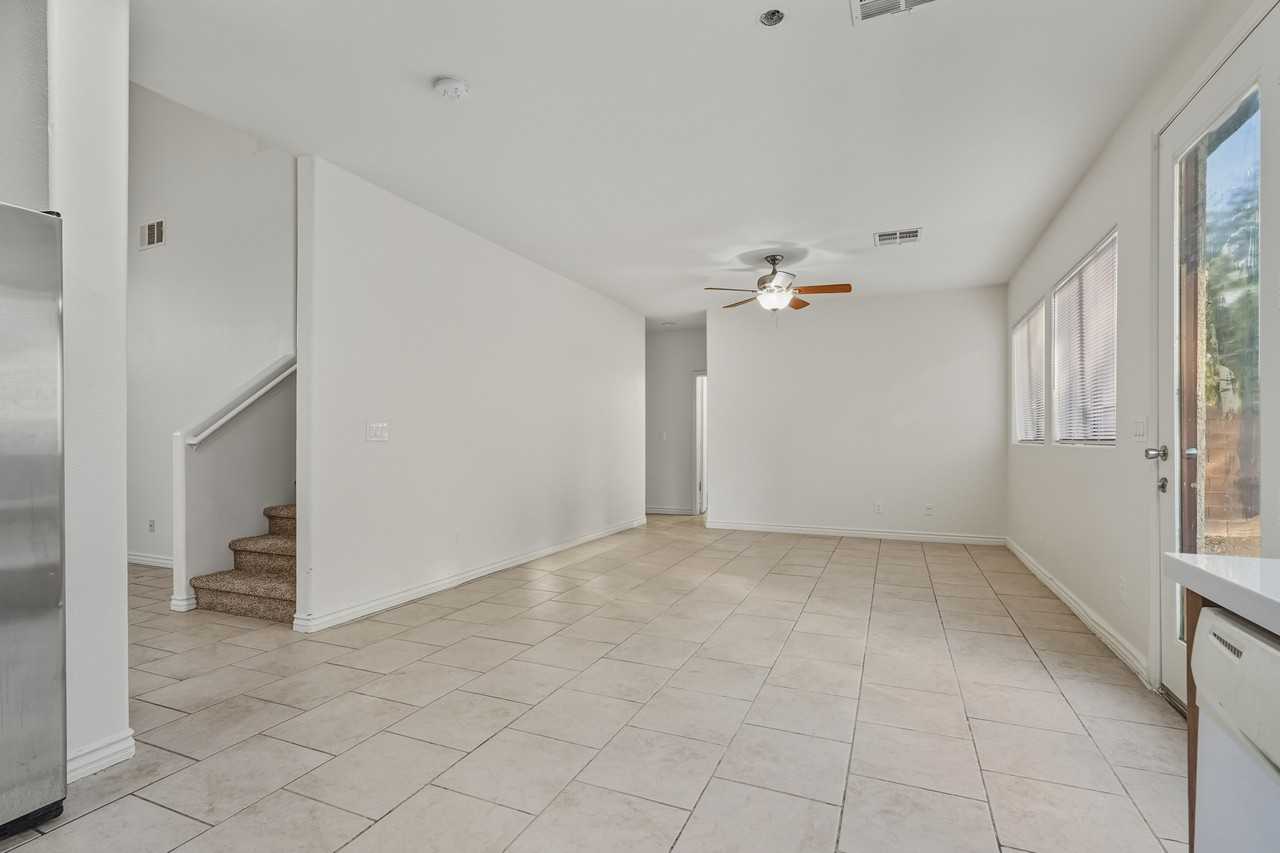 3613 Tuscany Ridge Ct - Photo 5 of 22