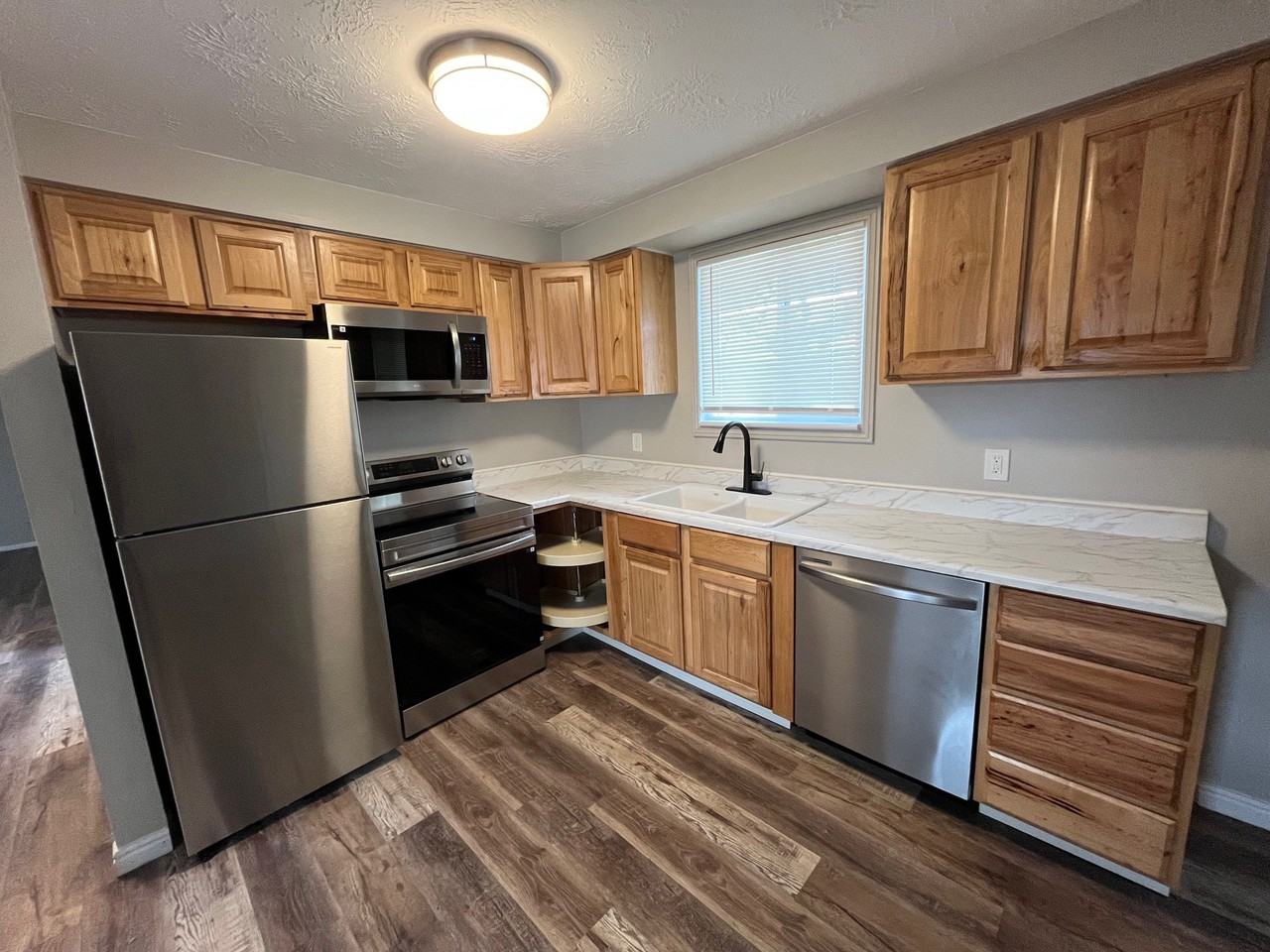 2936 W Curry Cir - Photo 2 of 33