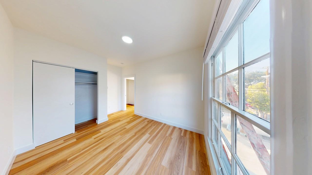 1729 Arch Street - Photo 3 of 50