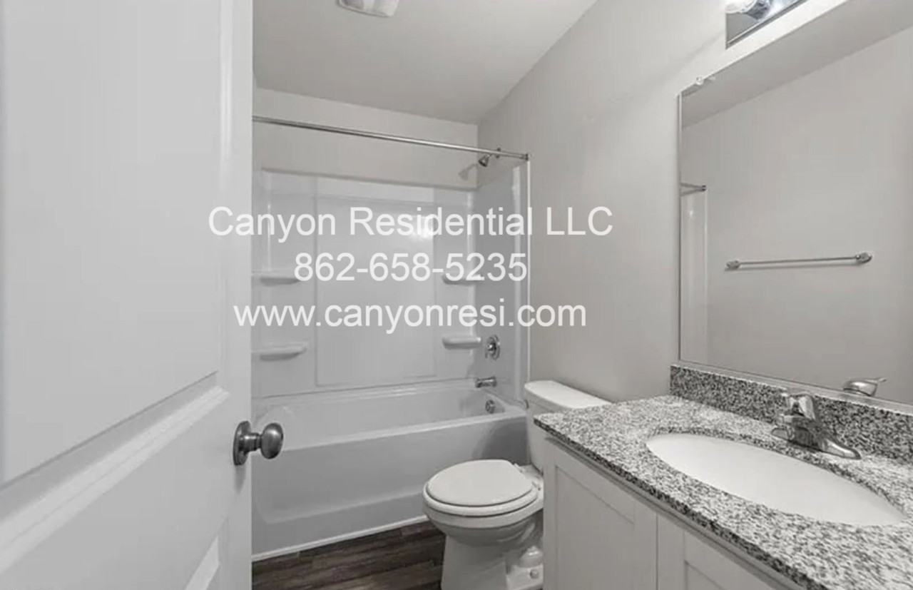 213 Pleasant Willow Pl - Photo 7 of 18