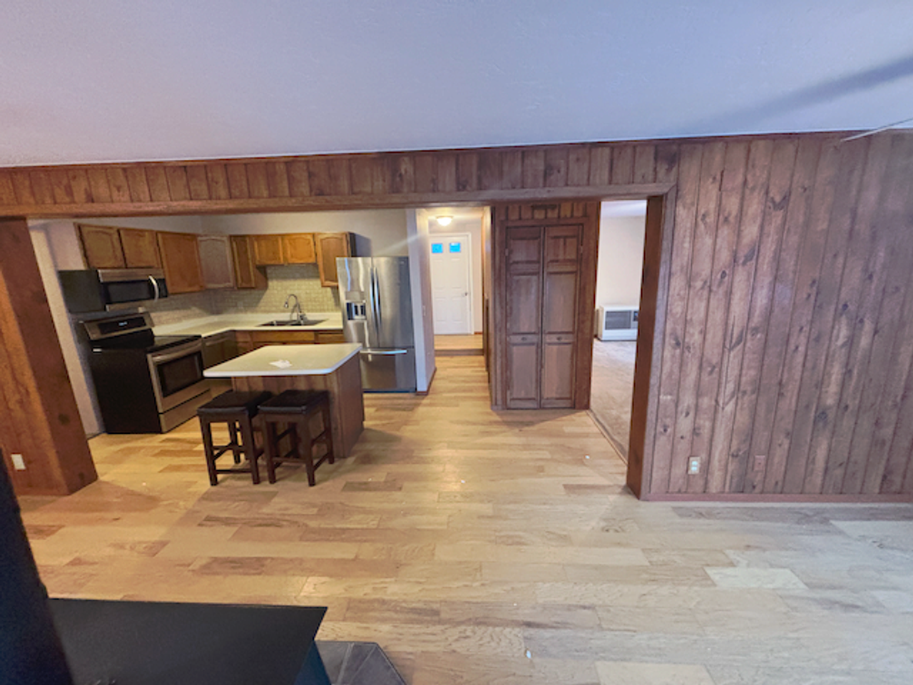 1032 Union Dr - Photo 5 of 11