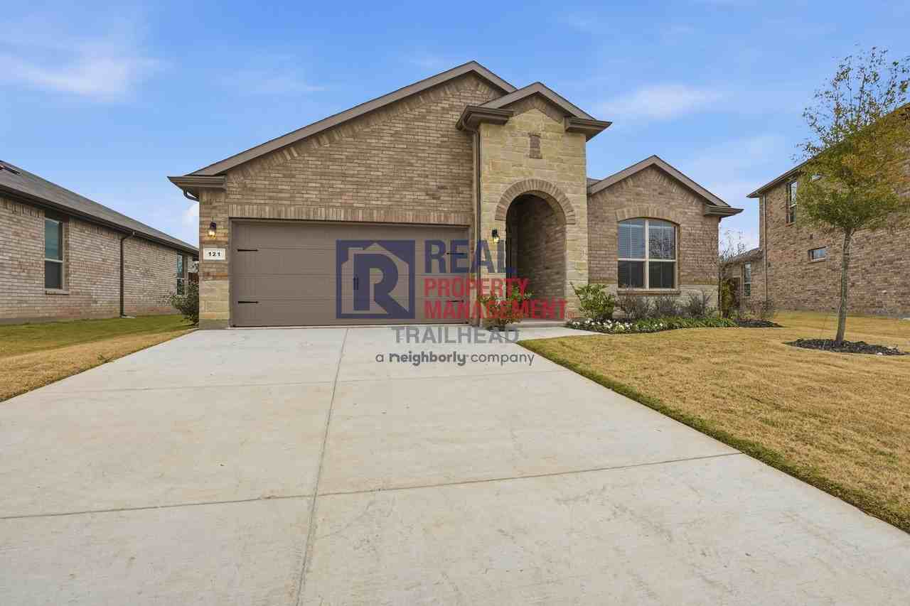 121 Goodnight Ct - Photo 4 of 30