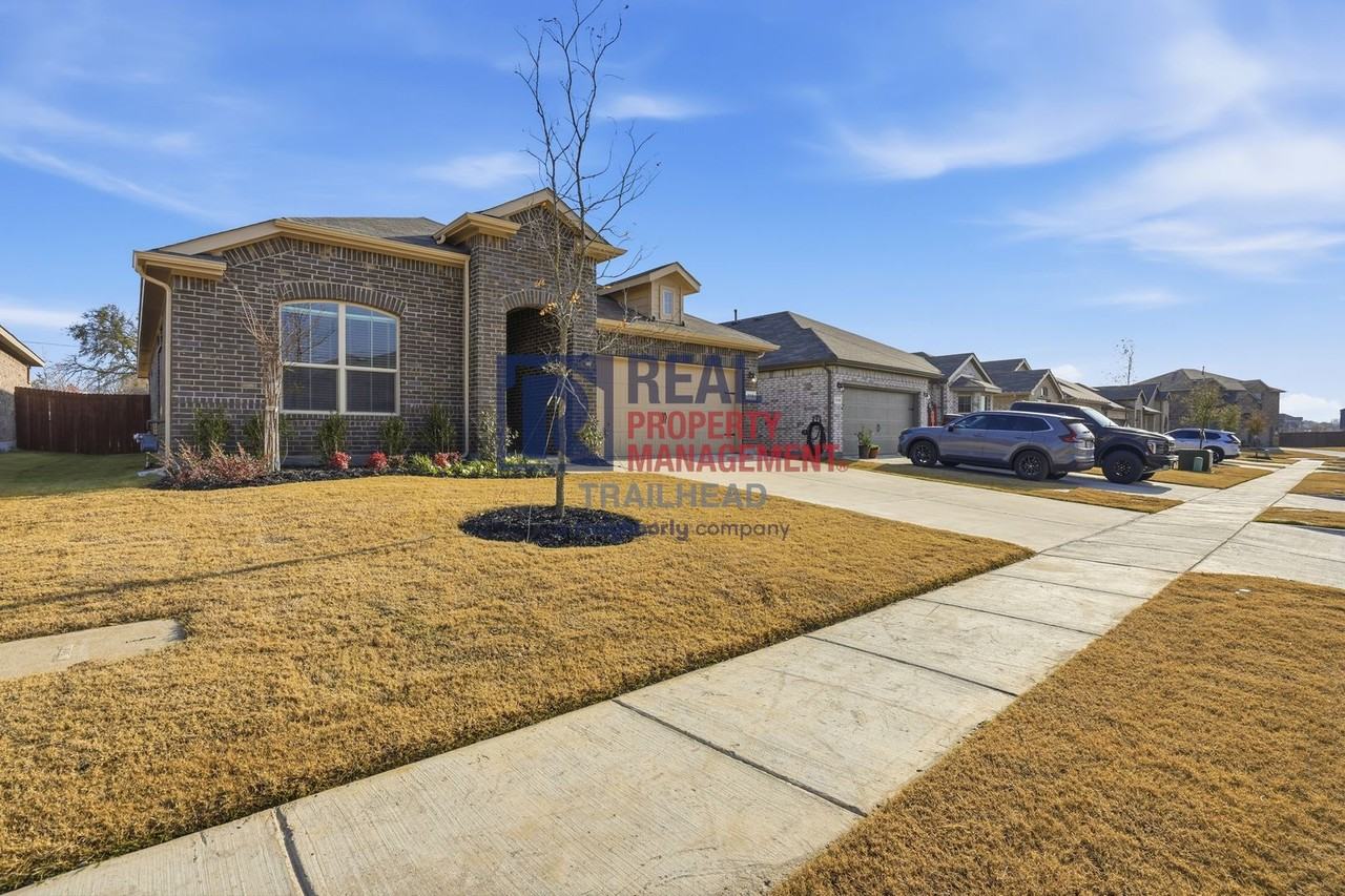 113 Goodnight Ct - Photo 3 of 30