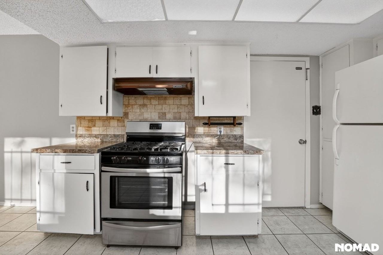 4635 Marlo Dr - Photo 2 of 21