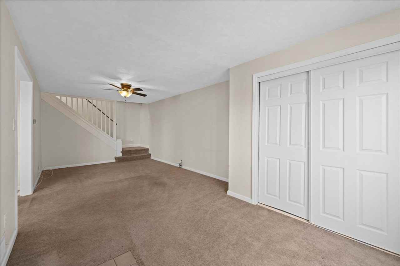 1339 Rutherford Ave - Photo 3 of 33