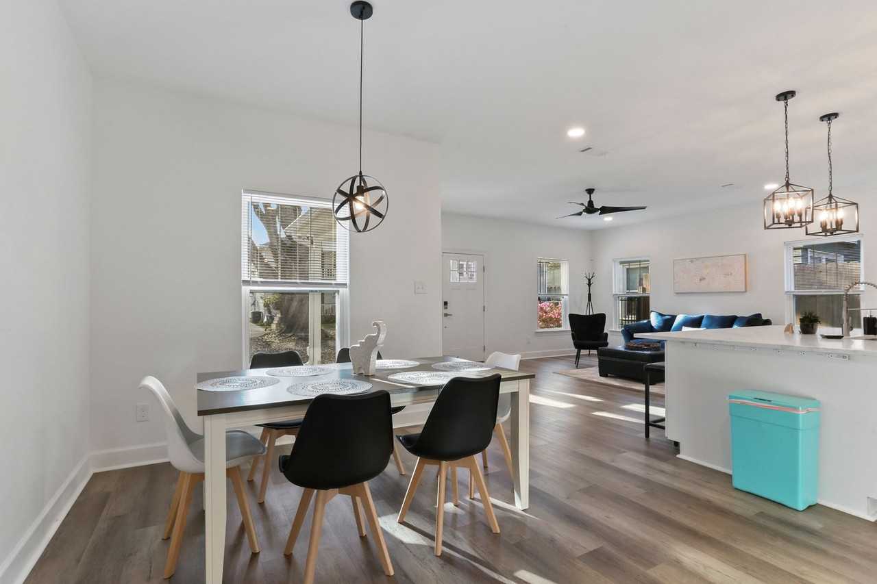 415 Bedford Dr - Photo 6 of 12