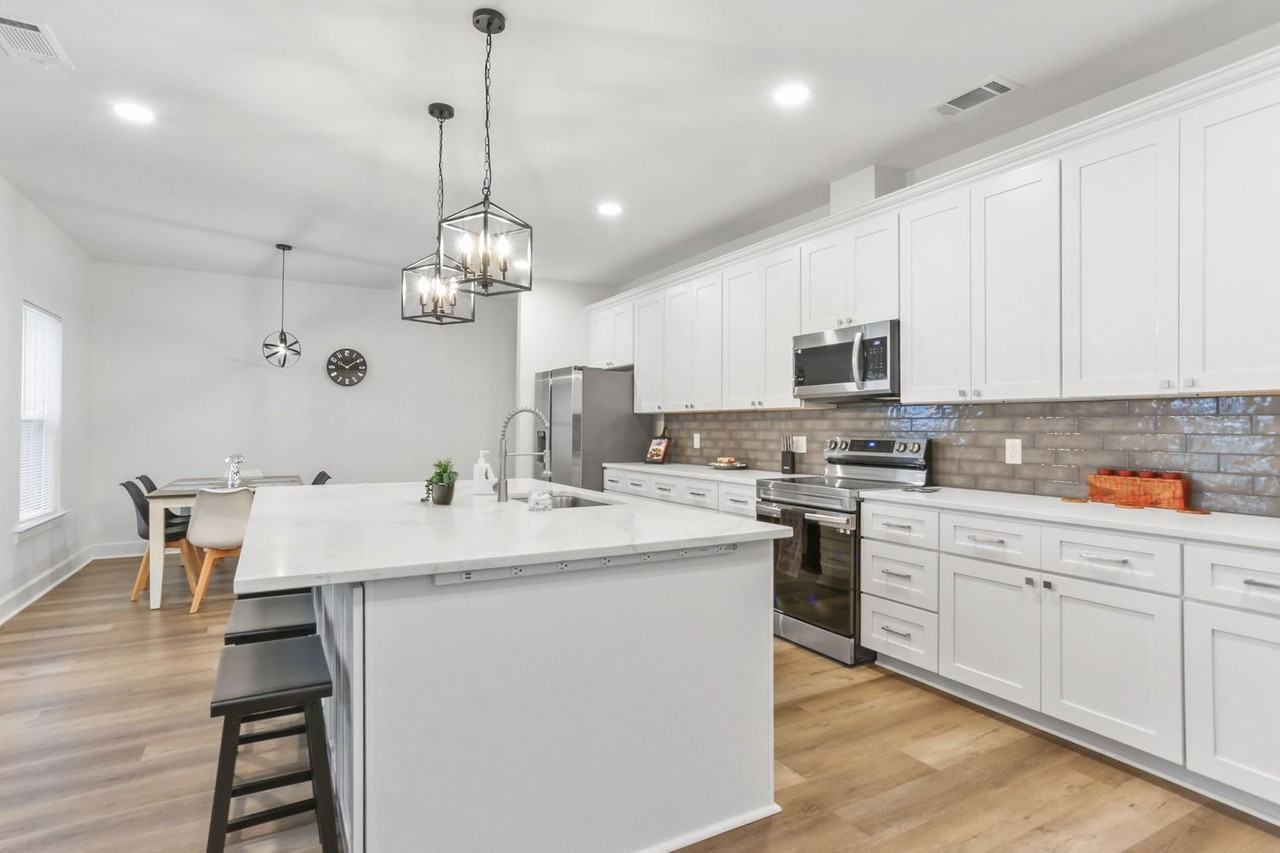 417 Bedford Dr - Photo 6 of 30