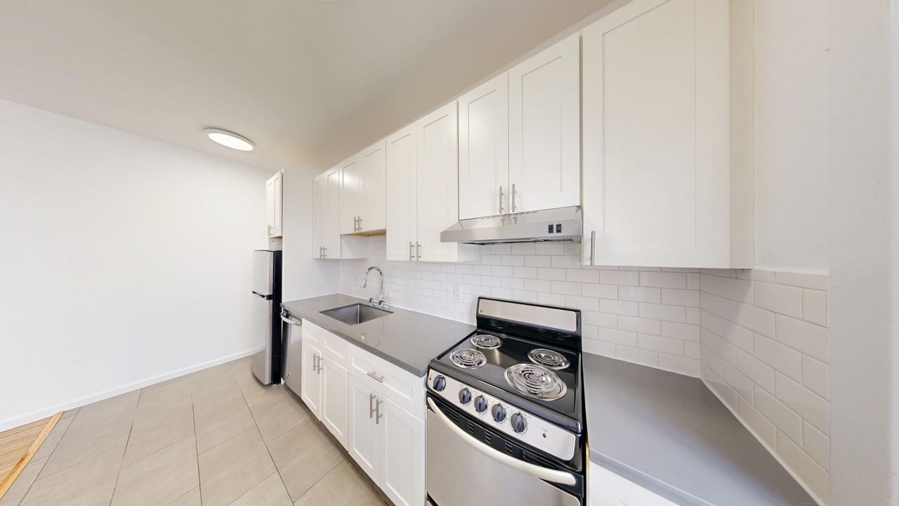 434 Leavenworth Street - Photo 3 of 28