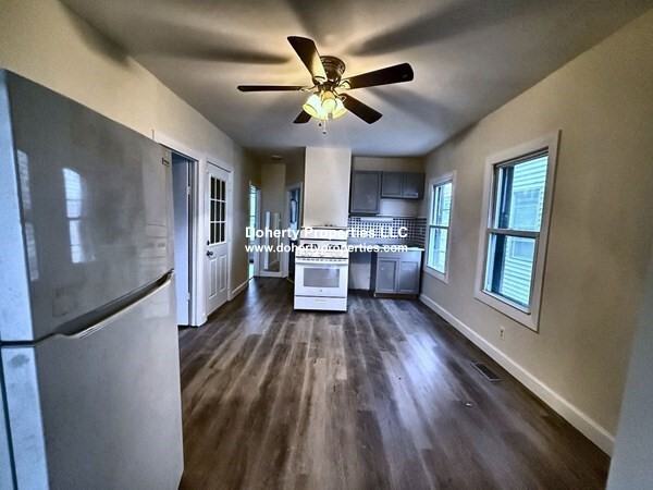 30 Stanley St ## 32 - Photo 2 of 7