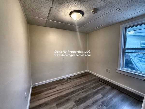 30 Stanley St ## 32 - Photo 5 of 7