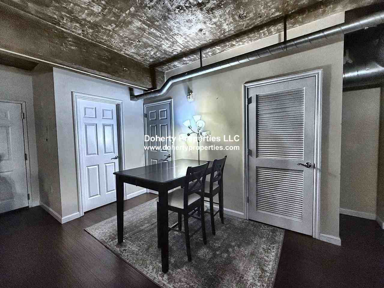 2333 Middle St #4 - Photo 5 of 9