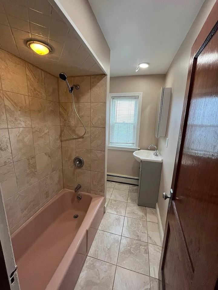 2 Goldsmith Ave #1 - Photo 7 of 8