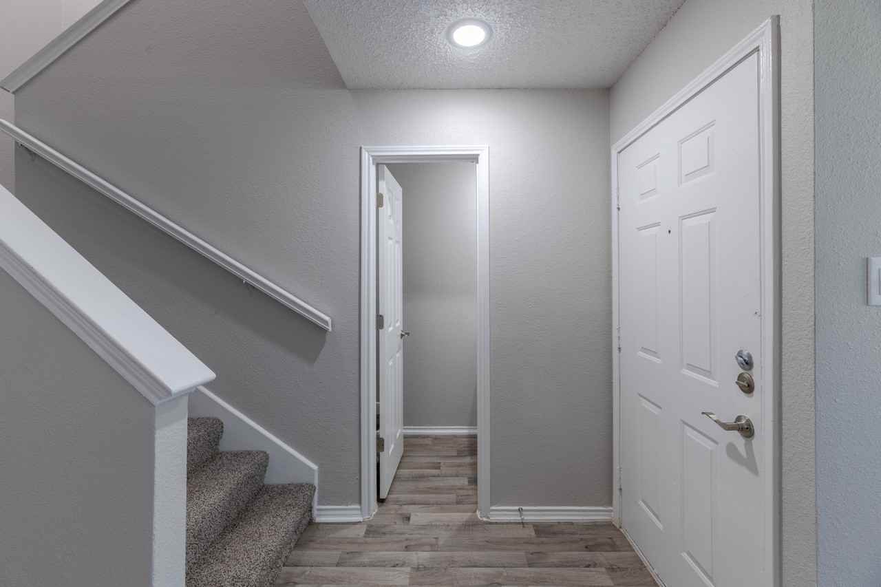 Park Place Townhomes - Photo 7 of 17