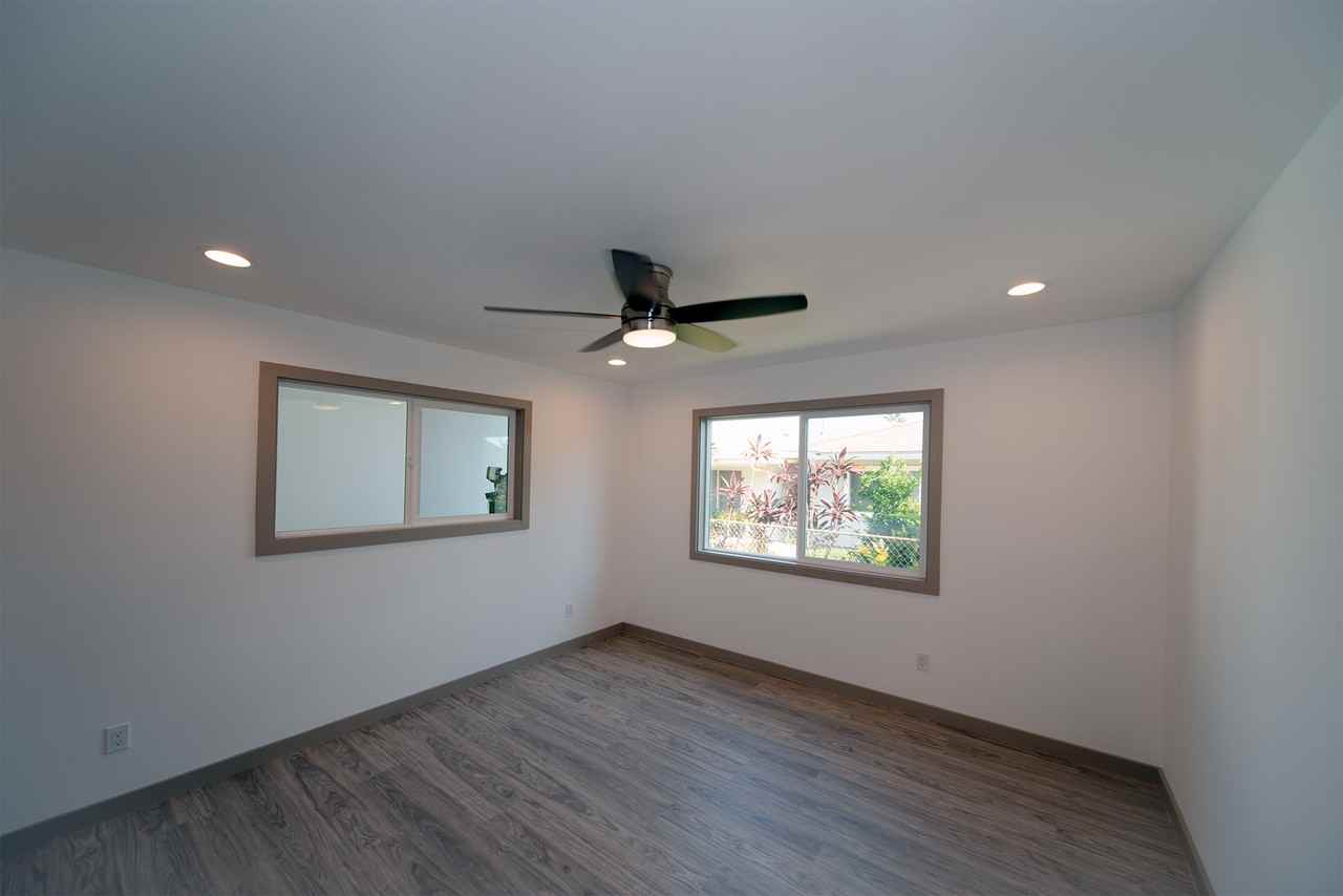 1528 Hooli Cir #1 - Photo 3 of 6