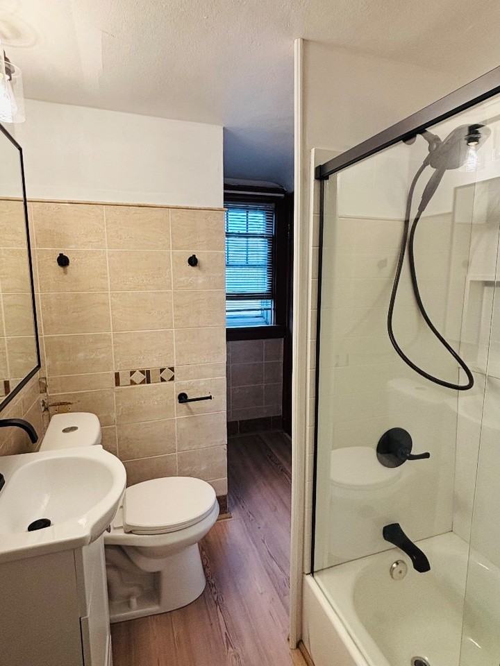 7126 W Congress St - Photo 5 of 20