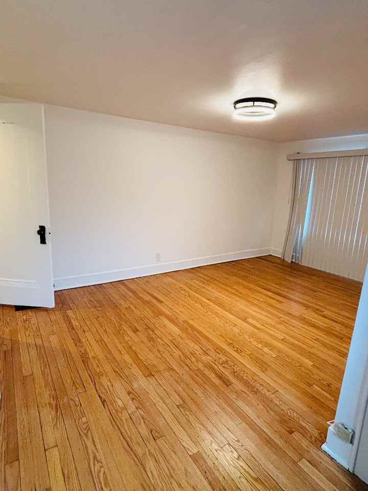 7126 W Congress St - Photo 7 of 20