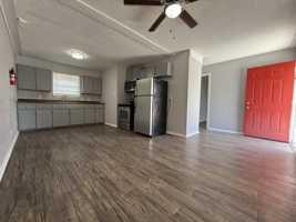 featured image of 321 Blanks St #11