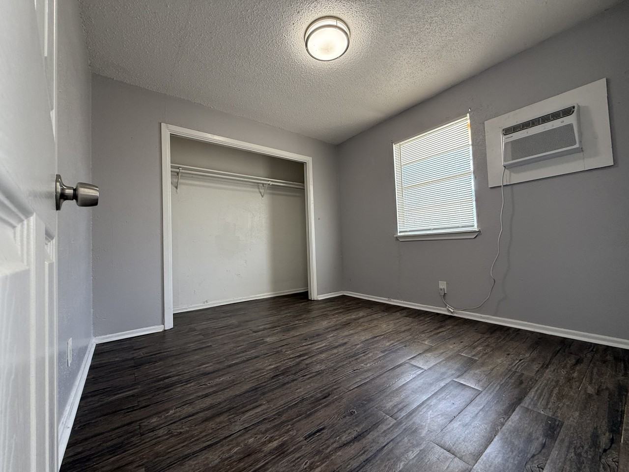 321 Blanks St #11 - Photo 6 of 7