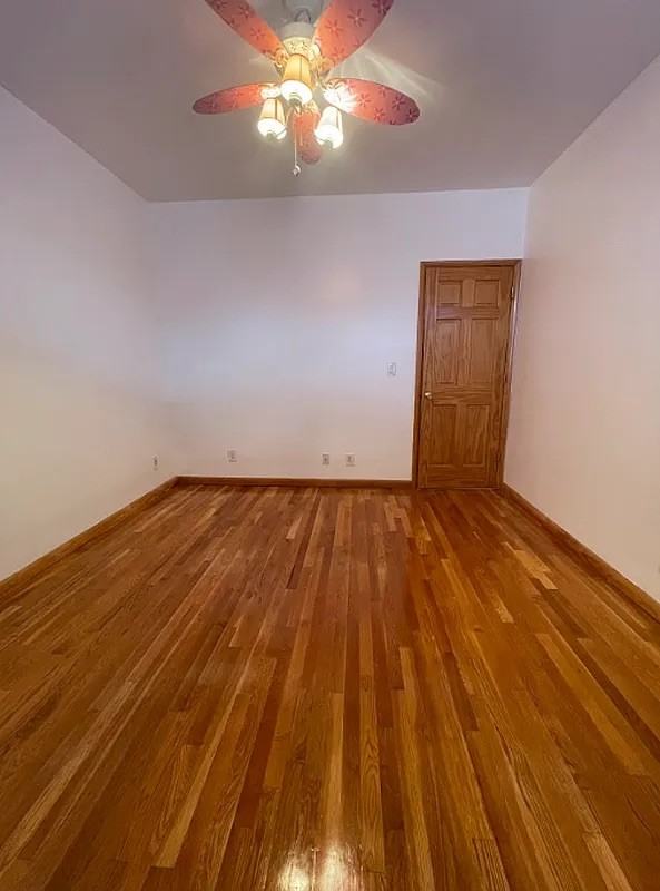 283 Schaefer St #2 - Photo 6 of 10