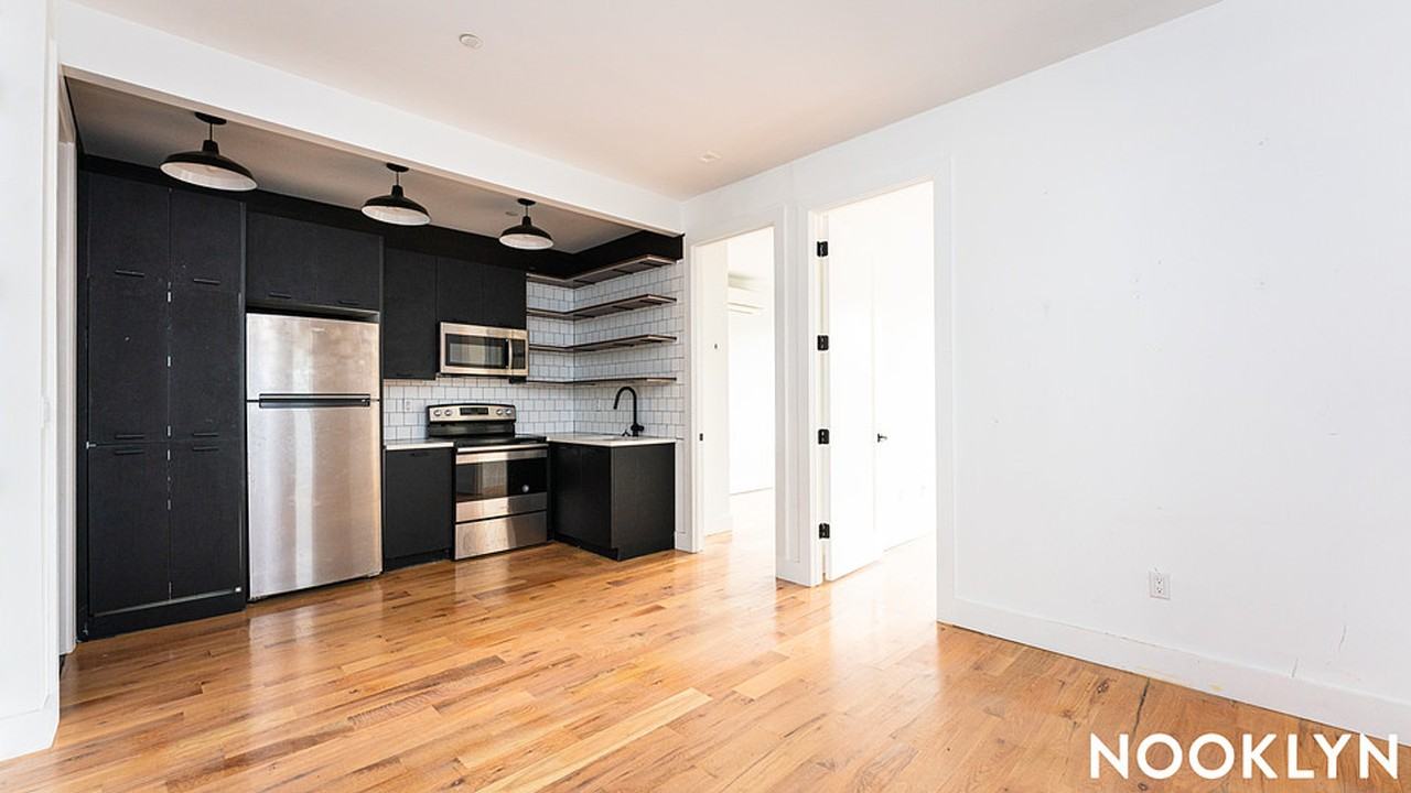 1643 New York Ave #4A - Photo 5 of 13