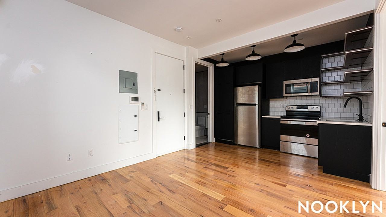 1643 New York Ave #4A - Photo 7 of 13