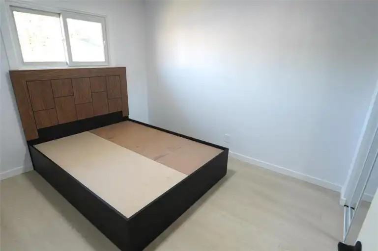 761 Bronx Ave - Photo 7 of 13