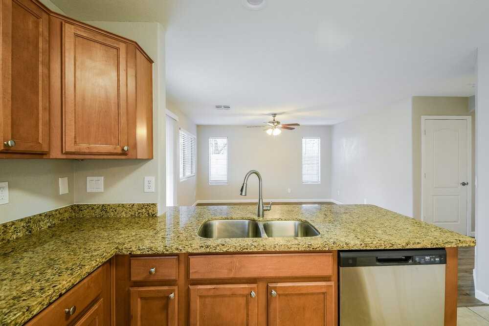 2531 W White Feather Ln - Photo 7 of 17