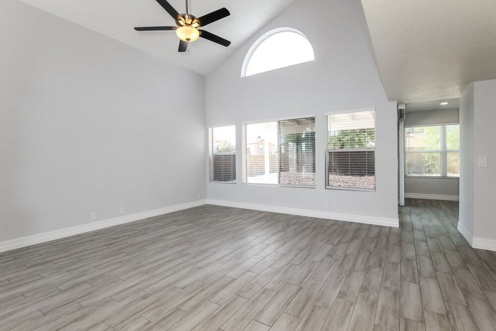 4052 W Camino Vivaz - Photo 4 of 17