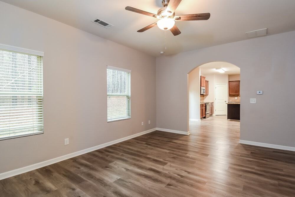 222 Westridge Cir - Photo 6 of 20