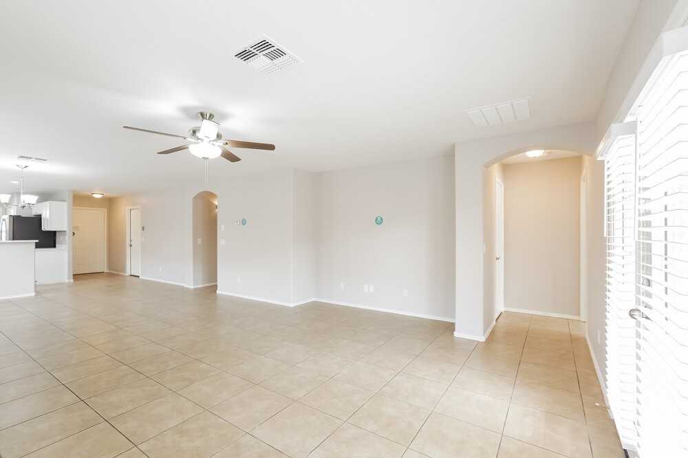 3429 S 95th Dr - Photo 3 of 16