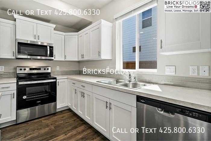 4261 Pronghorn Pl - Photo 2 of 39