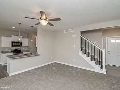 9689 9681 Turnpoint Drive - Photo 3 of 14