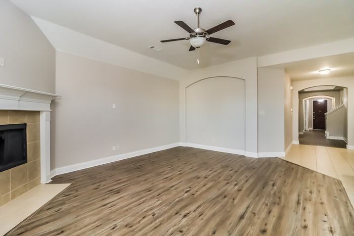 236 Carson Dr - Photo 5 of 16