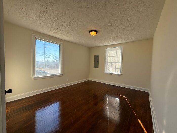 2401 Buena Vista Pike - Photo 5 of 20