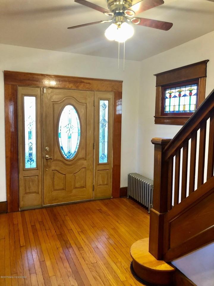 504 School St - Photo 5 of 35