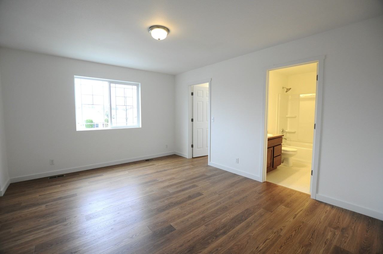 3657 W Pescador Dr #1 - Photo 7 of 11