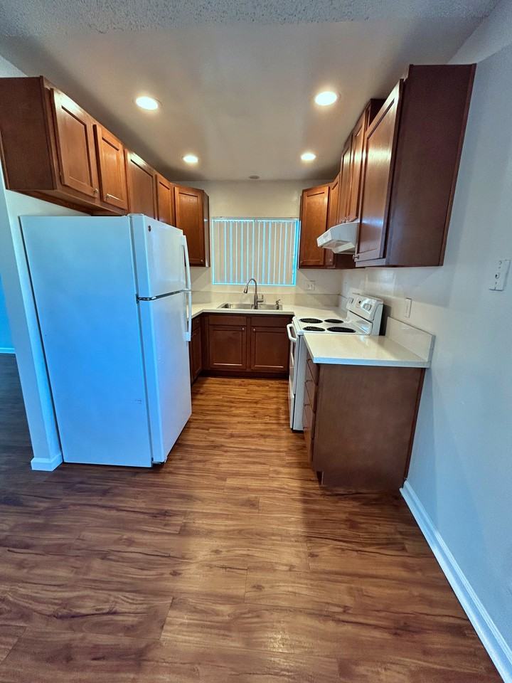 4021 MISSISSIPPI ST - Photo 2 of 6