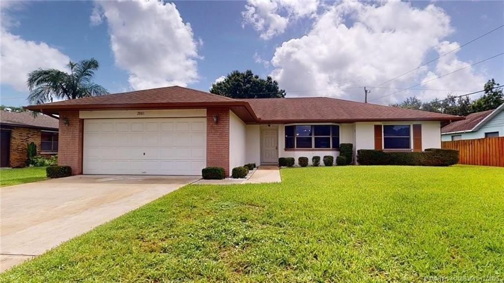 2881 Se Nance St - Photo 2 of 30