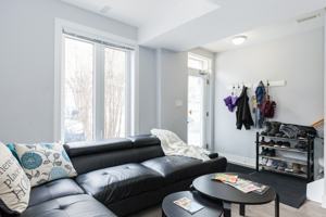 featured image of 181 179-181 Henderson