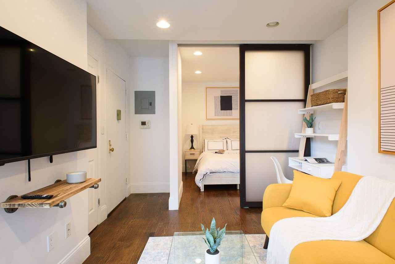 69A Clinton St #1021888P - Photo 2 of 26