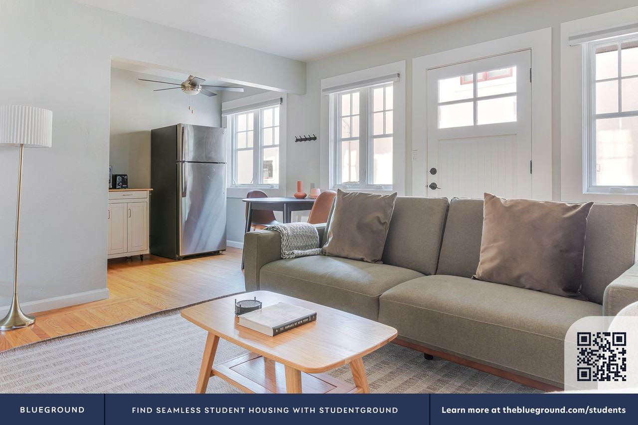 327 Hawthorne Ave #2114 - Photo 7 of 27
