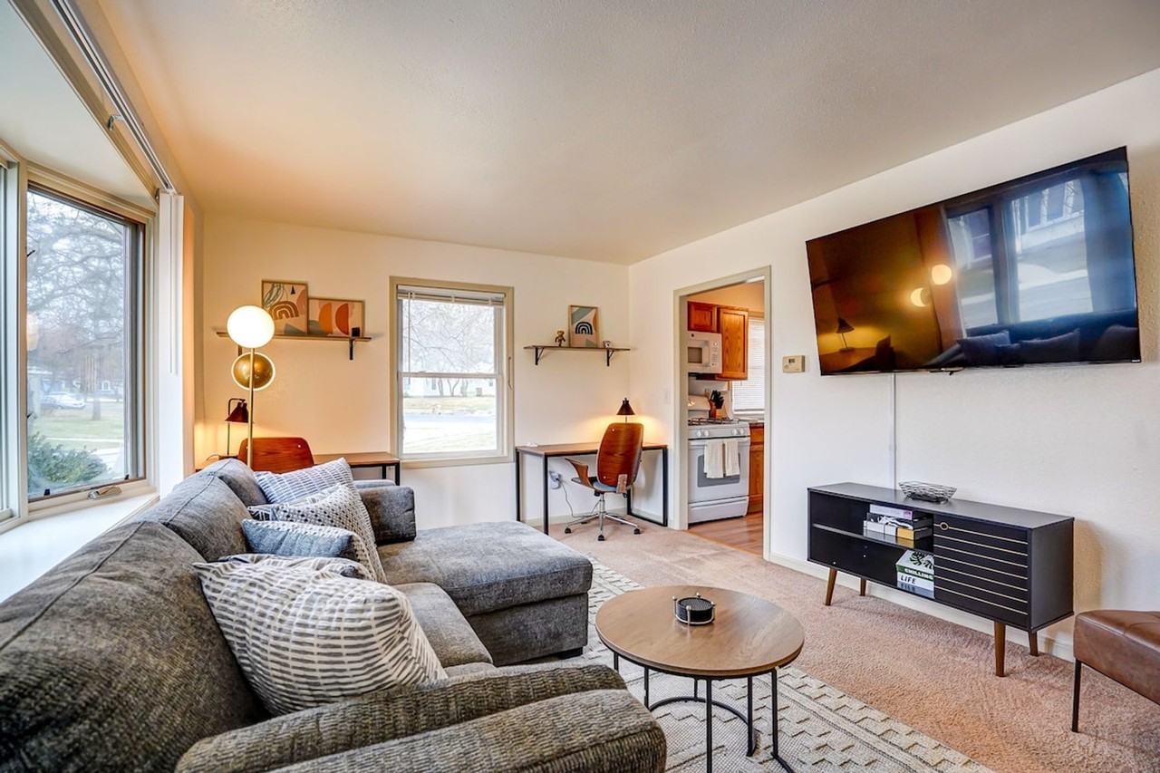 5123 University Ave #1377402P - Photo 2 of 20