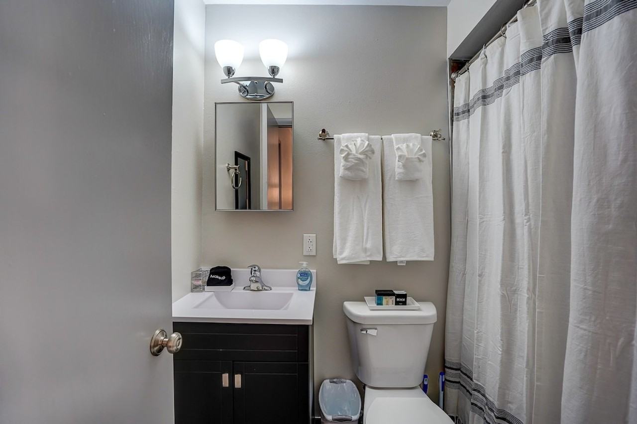 407 S 94th Pl #1377403P - Photo 7 of 16