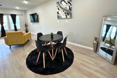 10214 Hollyglen Dr - Photo 1 of 1