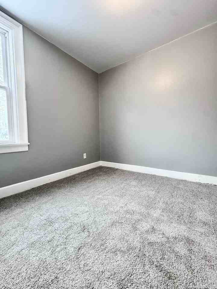 111 Southside Pkwy - Photo 4 of 25