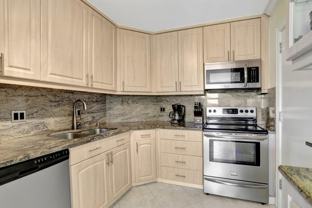 3700 Galt Ocean Dr - Photo 1 of 1