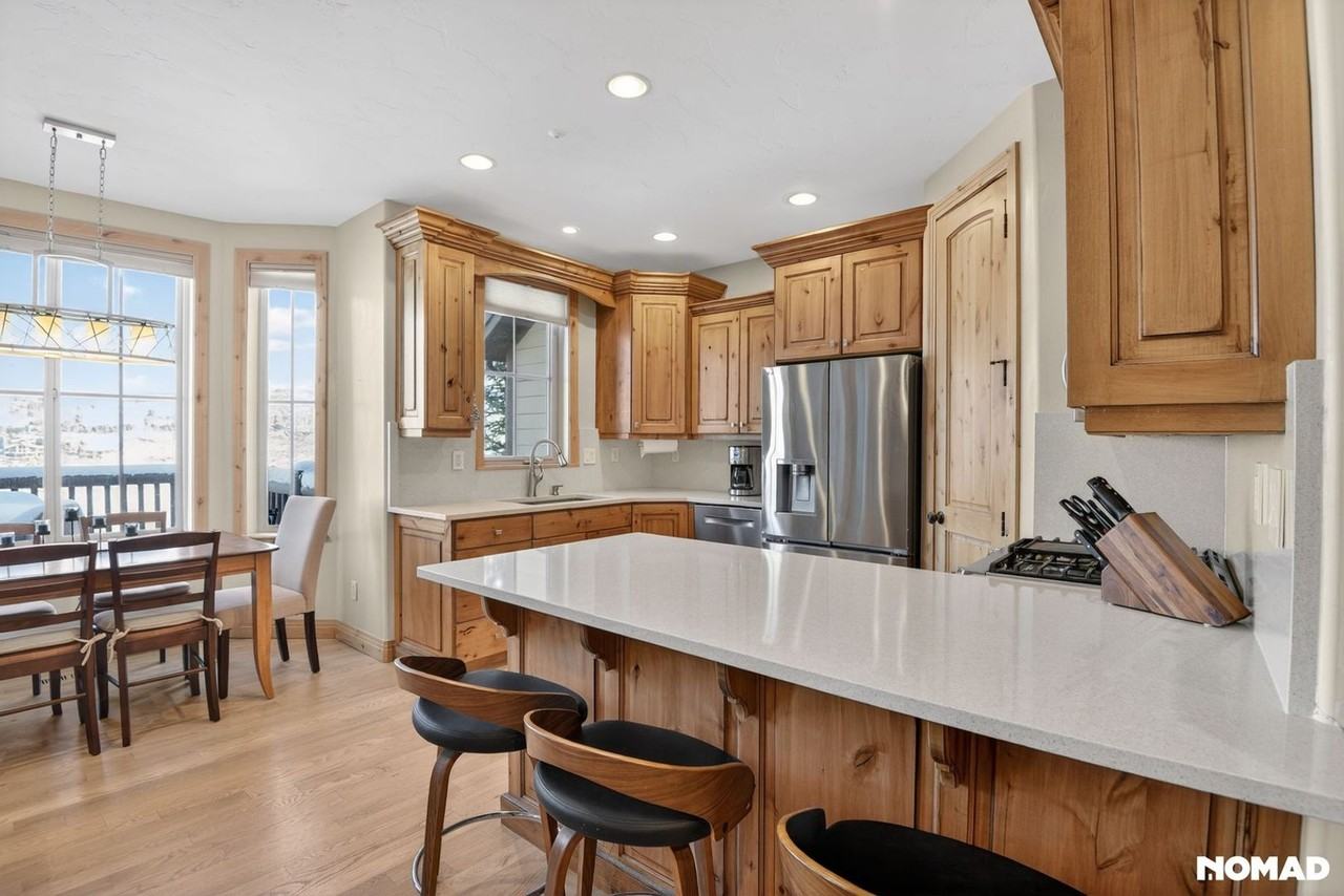 3042 Lower Saddleback Rd - Photo 6 of 34