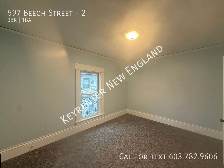 597 Beech St #2 - Photo 5 of 12