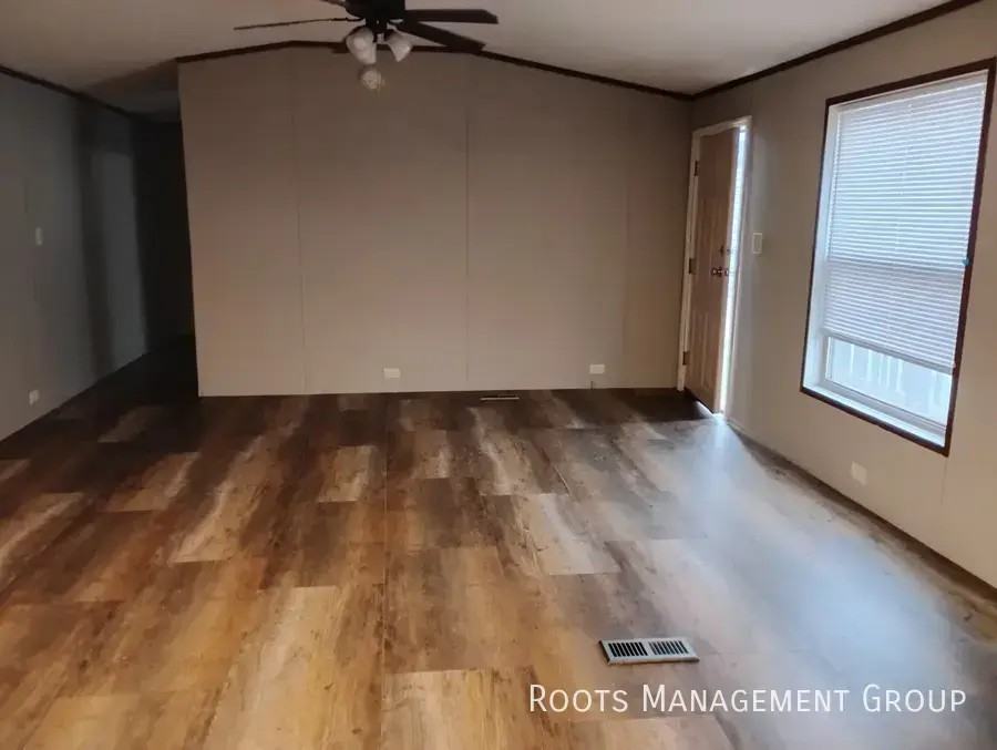 11 Riviera Courts Dr #11 - Photo 6 of 17