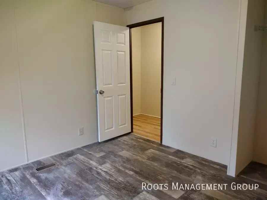 3630 Caco St - Photo 5 of 7